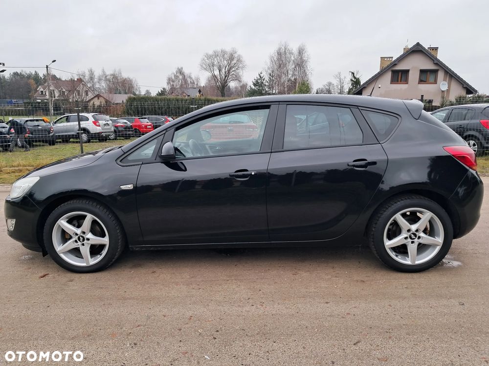 Opel Astra 1.6 Edition Sport - 4
