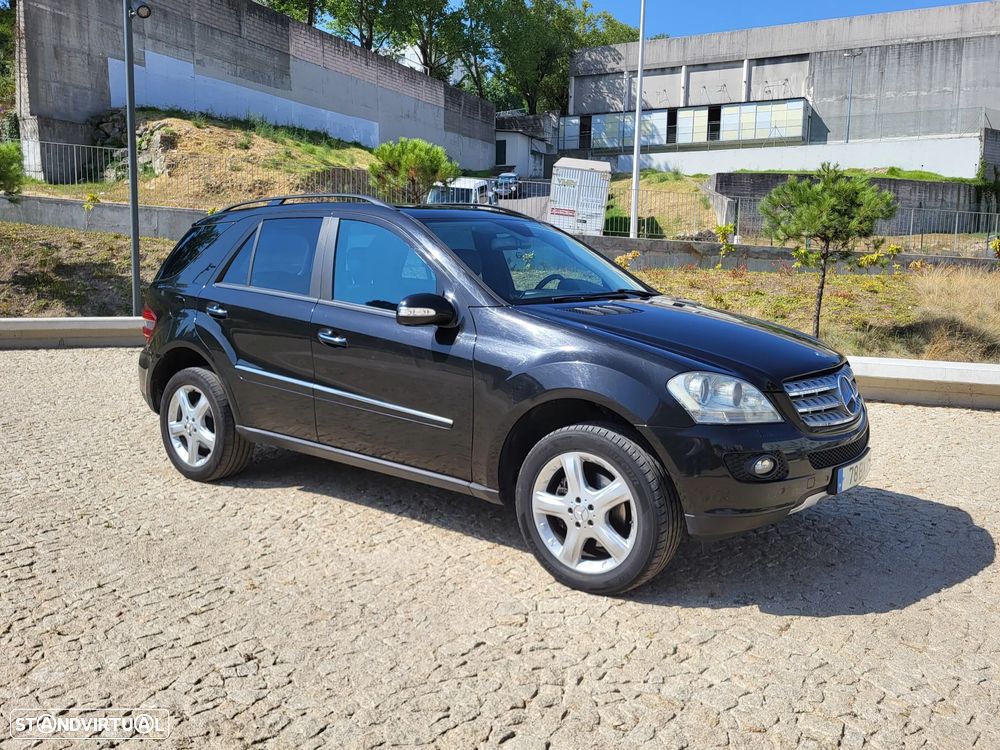 Mercedes-Benz ML 320 CDi - 11