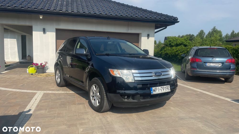 Ford Edge - 1