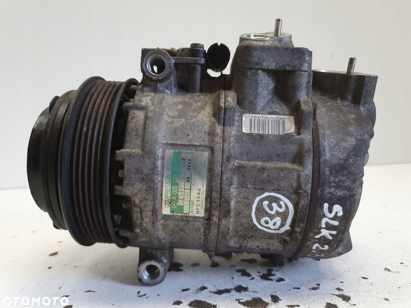 Mercedes SLK 2.3 K SPRĘŻARKA KLIMATYZACJI A0002342911 - 1