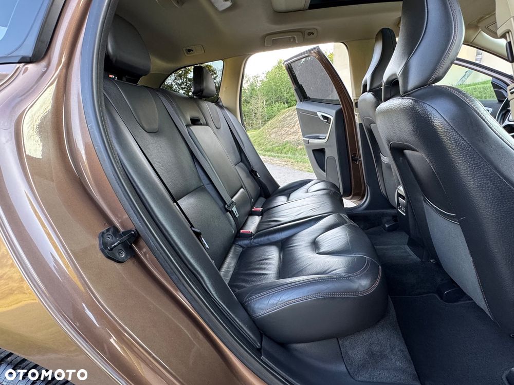 Volvo XC 60 - 28