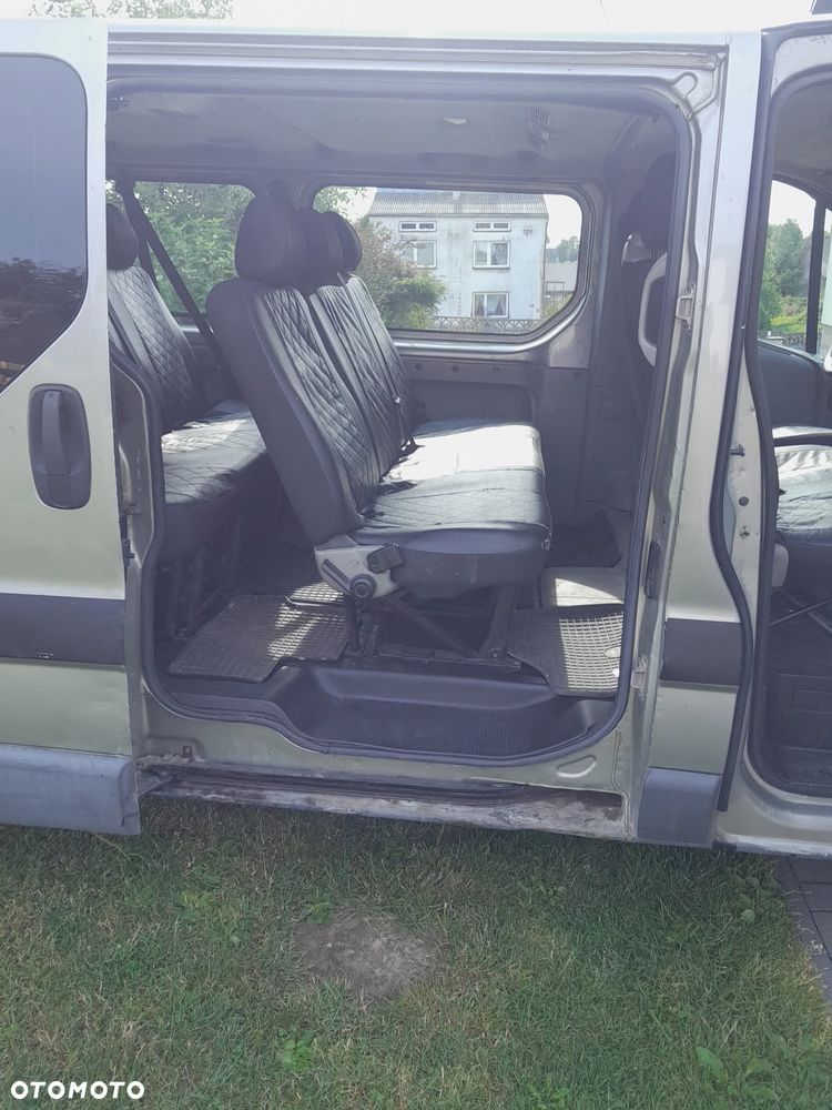 Opel Vivaro - 7