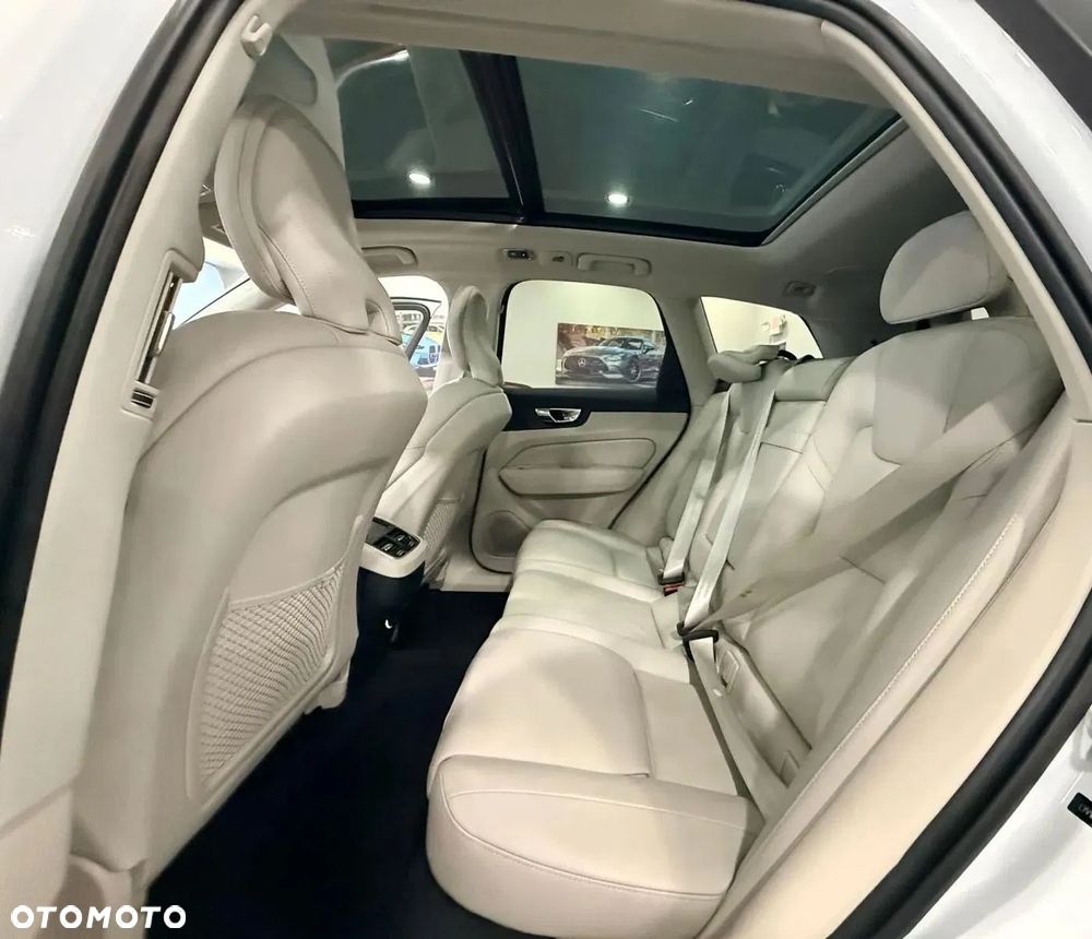 Volvo XC 60 T5 GPF AWD Inscription - 14