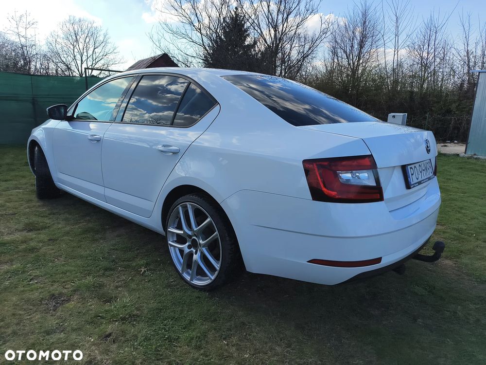 Skoda Octavia 1.6 TDI Ambition - 3