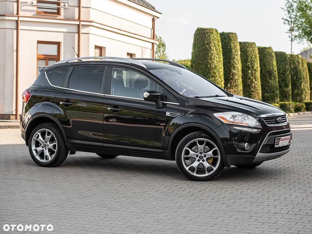 Ford Kuga 2.0 TDCi 2x4 Titanium - 3
