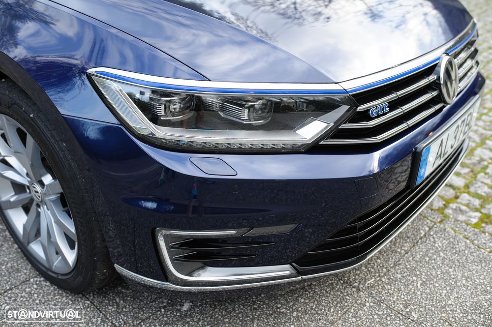 VW Passat Variant - 60