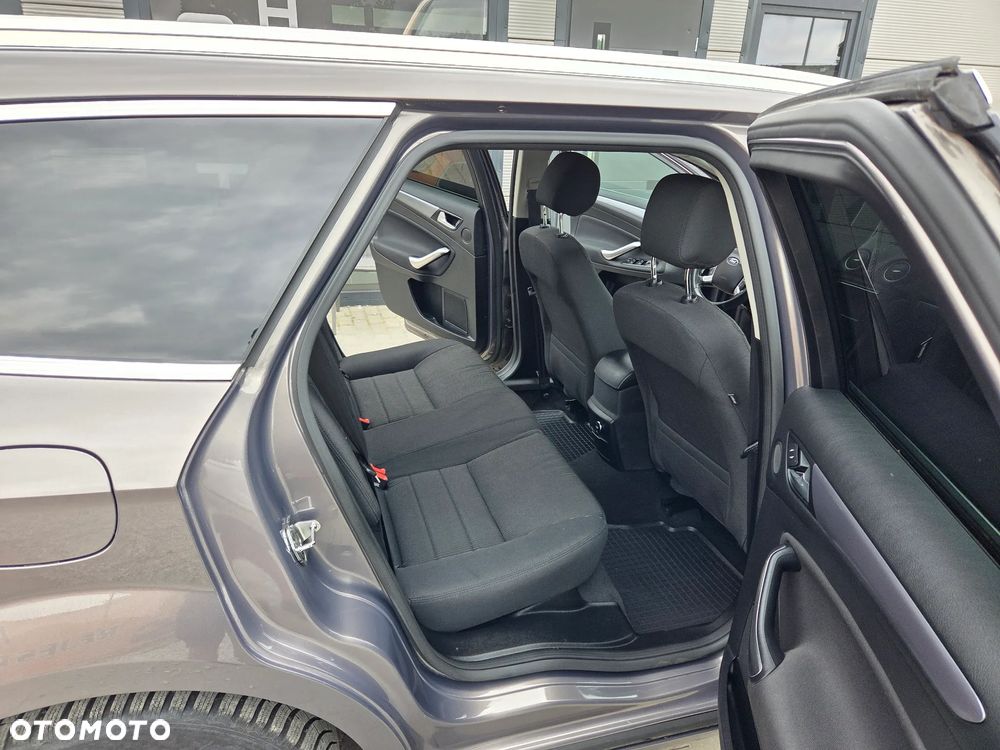 Ford Mondeo 2.0 TDCi Titanium X - 14