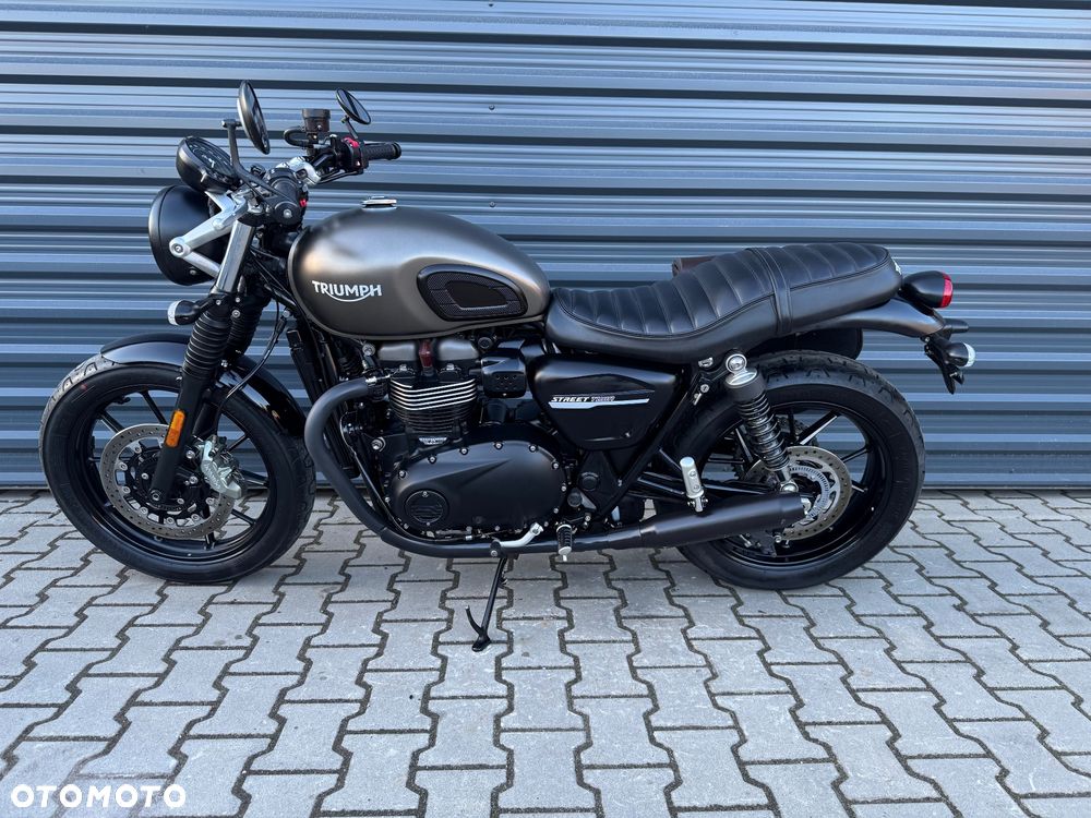 Triumph Street Twin - 5