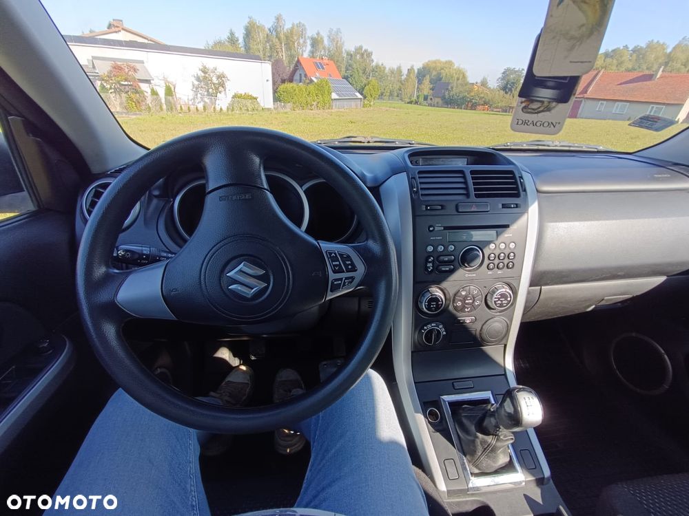 Suzuki Grand Vitara 1.9 DDiS - 16