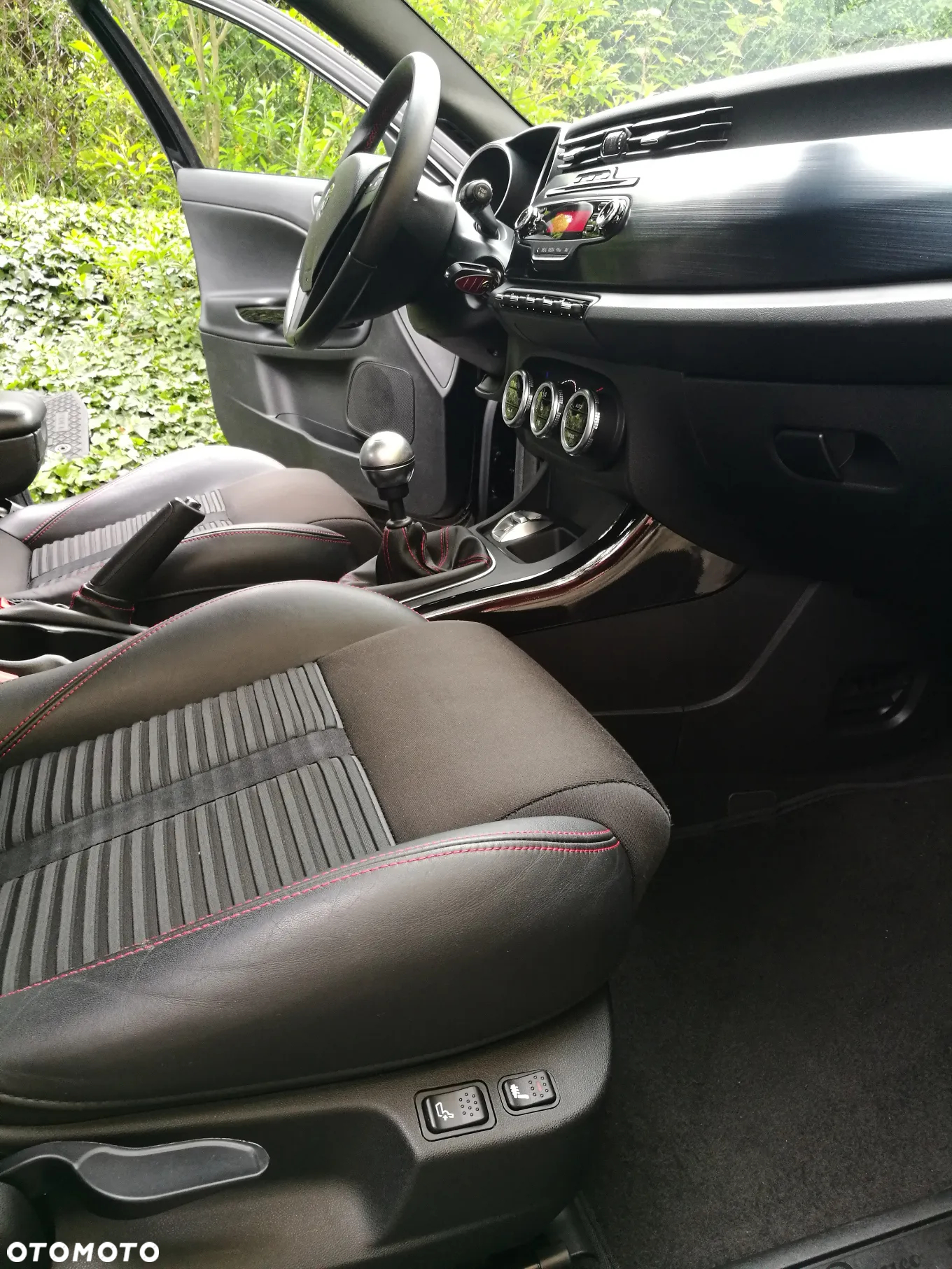 Alfa Romeo Giulietta 2.0 JTDM Distinctive - 20