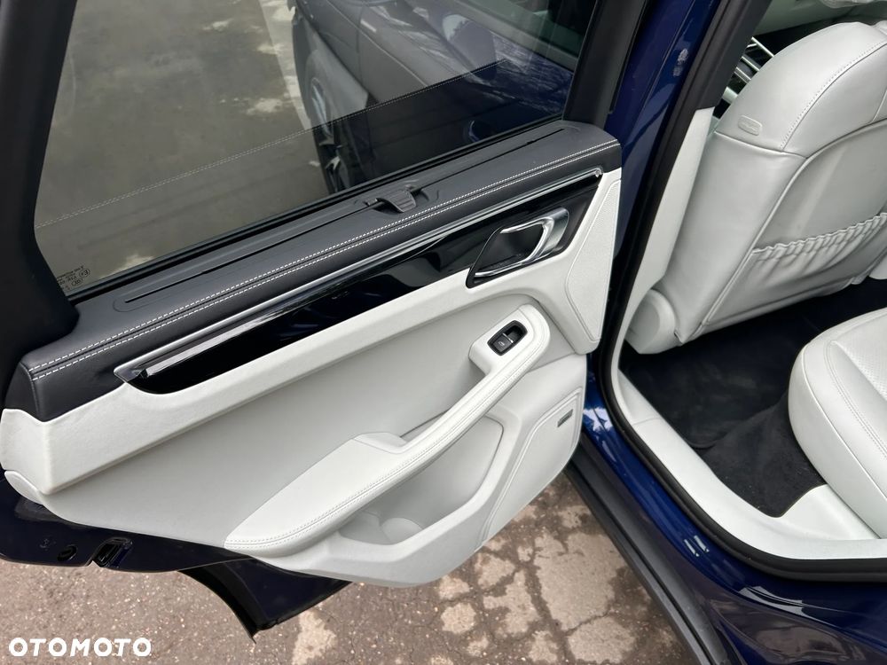 Porsche Macan Standard - 13