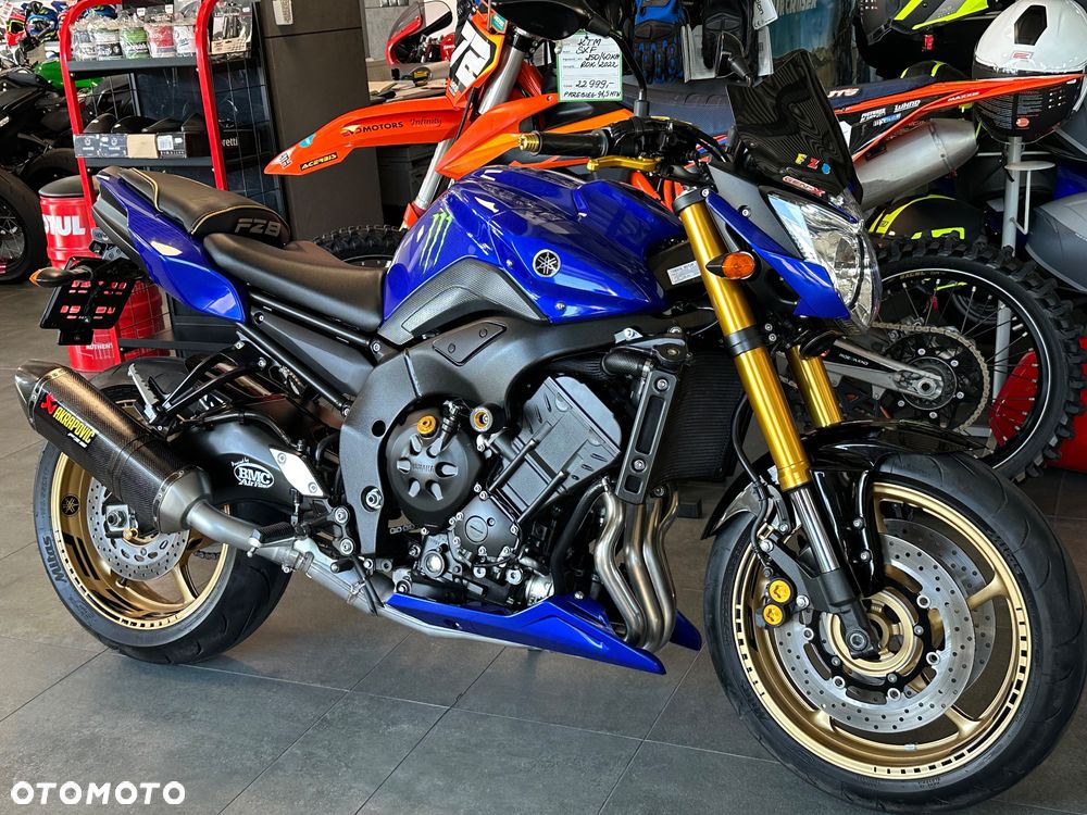 Yamaha FZ8 - 40