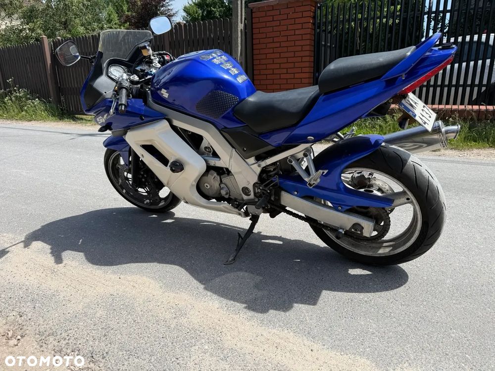 Suzuki SV - 4