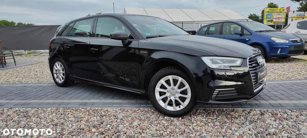 Audi A3 Sportback - 16
