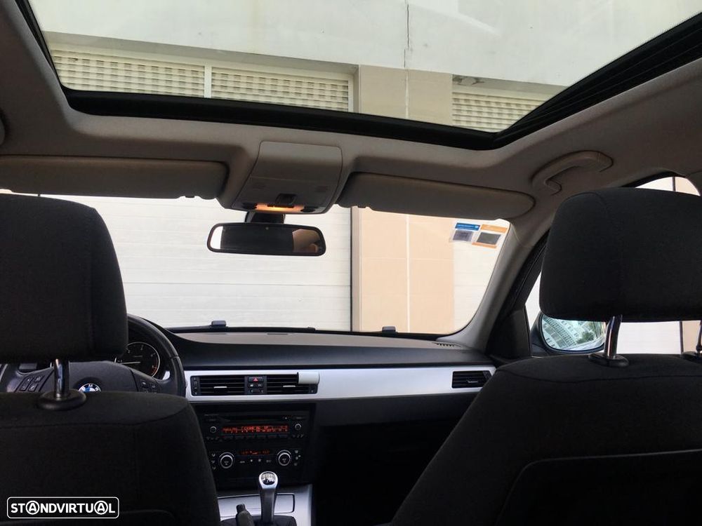 BMW 320 d - 2