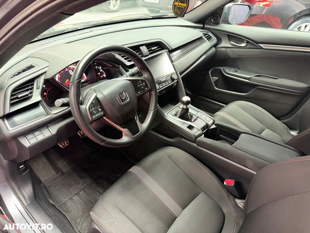 Honda Civic 1.0 VTEC Turbo Sport - 11