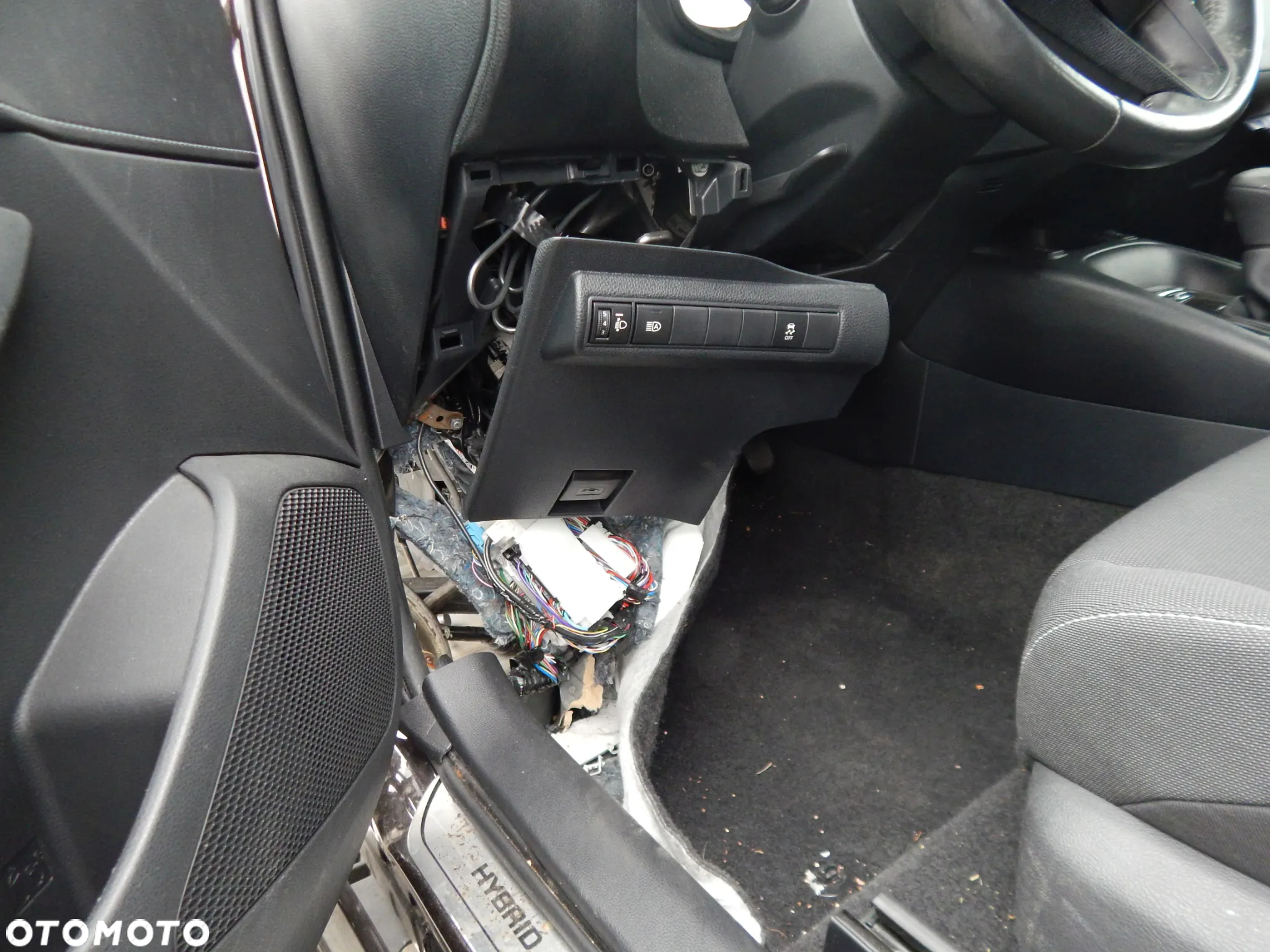 Toyota Corolla 1.8 Hybrid Comfort - 6