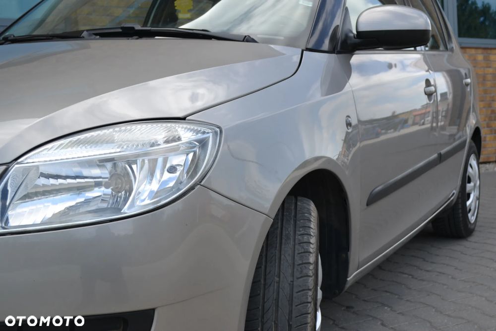 Skoda Fabia 1.4 16V Ambiente - 18