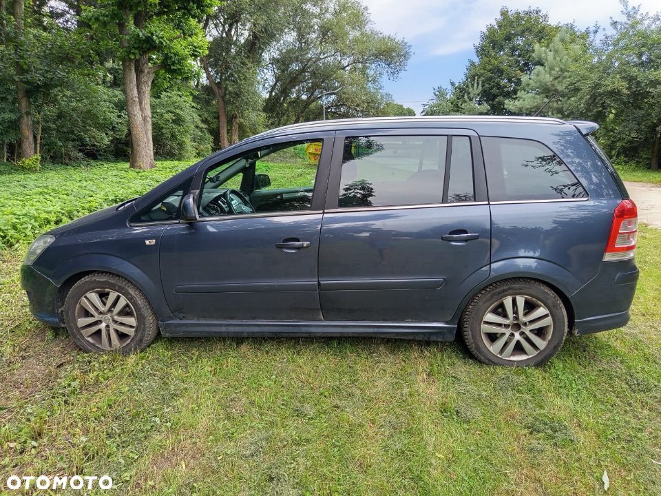 Opel Zafira - 7