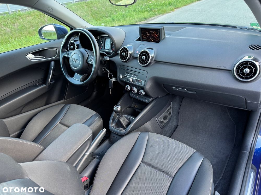 Audi A1 1.2 TFSI Ambition - 23