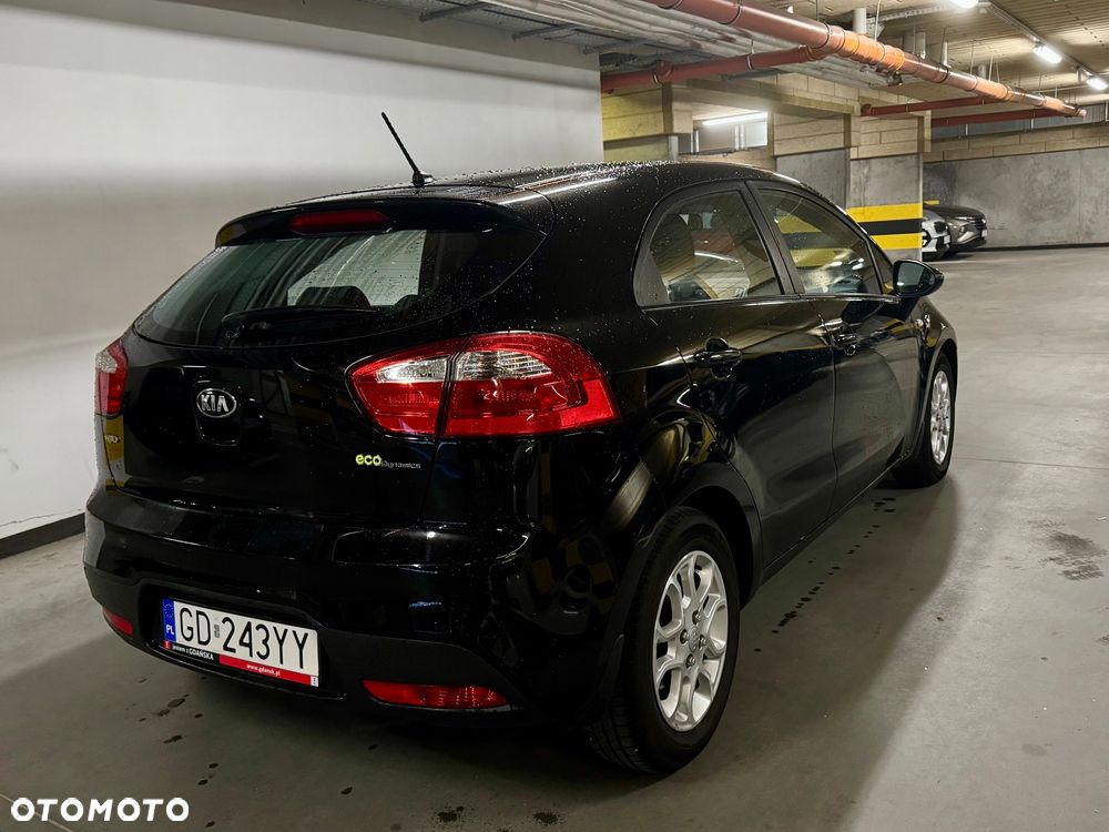 Kia Rio 1.2 Dream-Team Edition - 3
