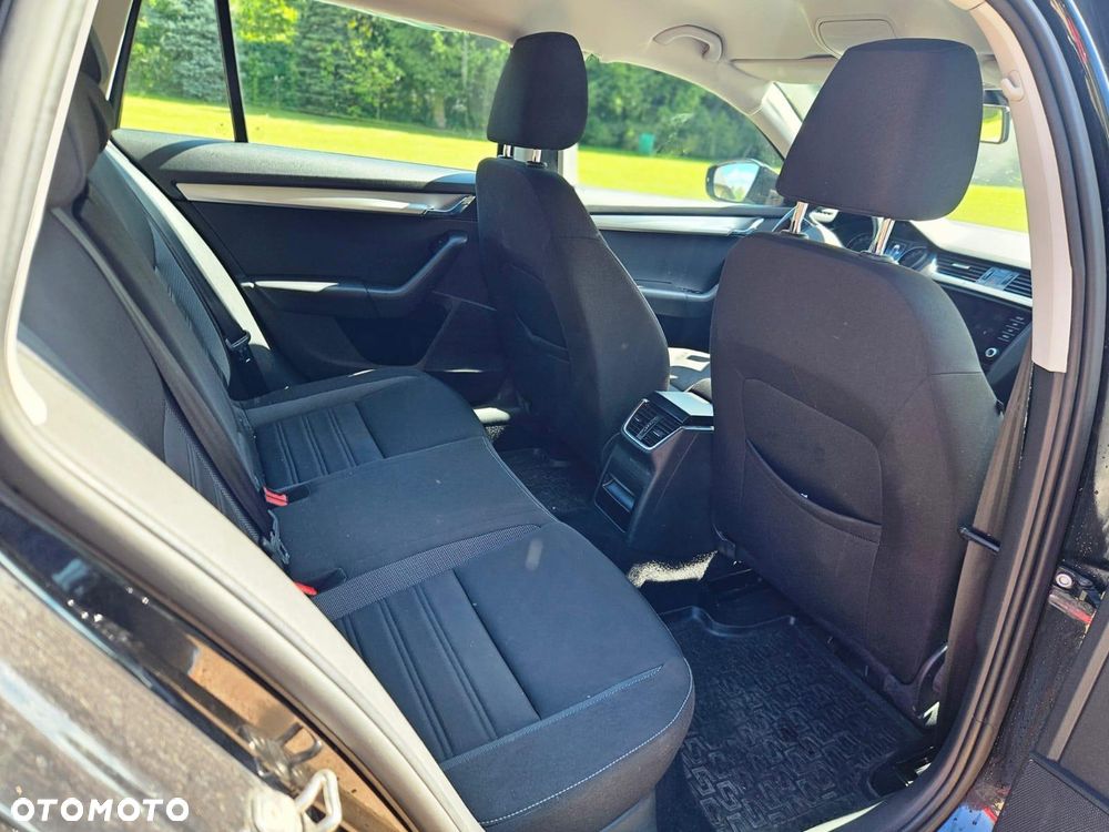 Skoda Octavia 1.6 TDI SCR Ambition - 24