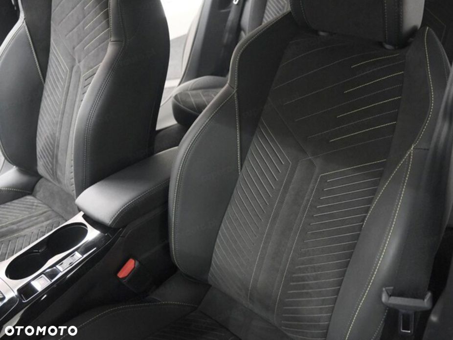 Peugeot 2008 - 6