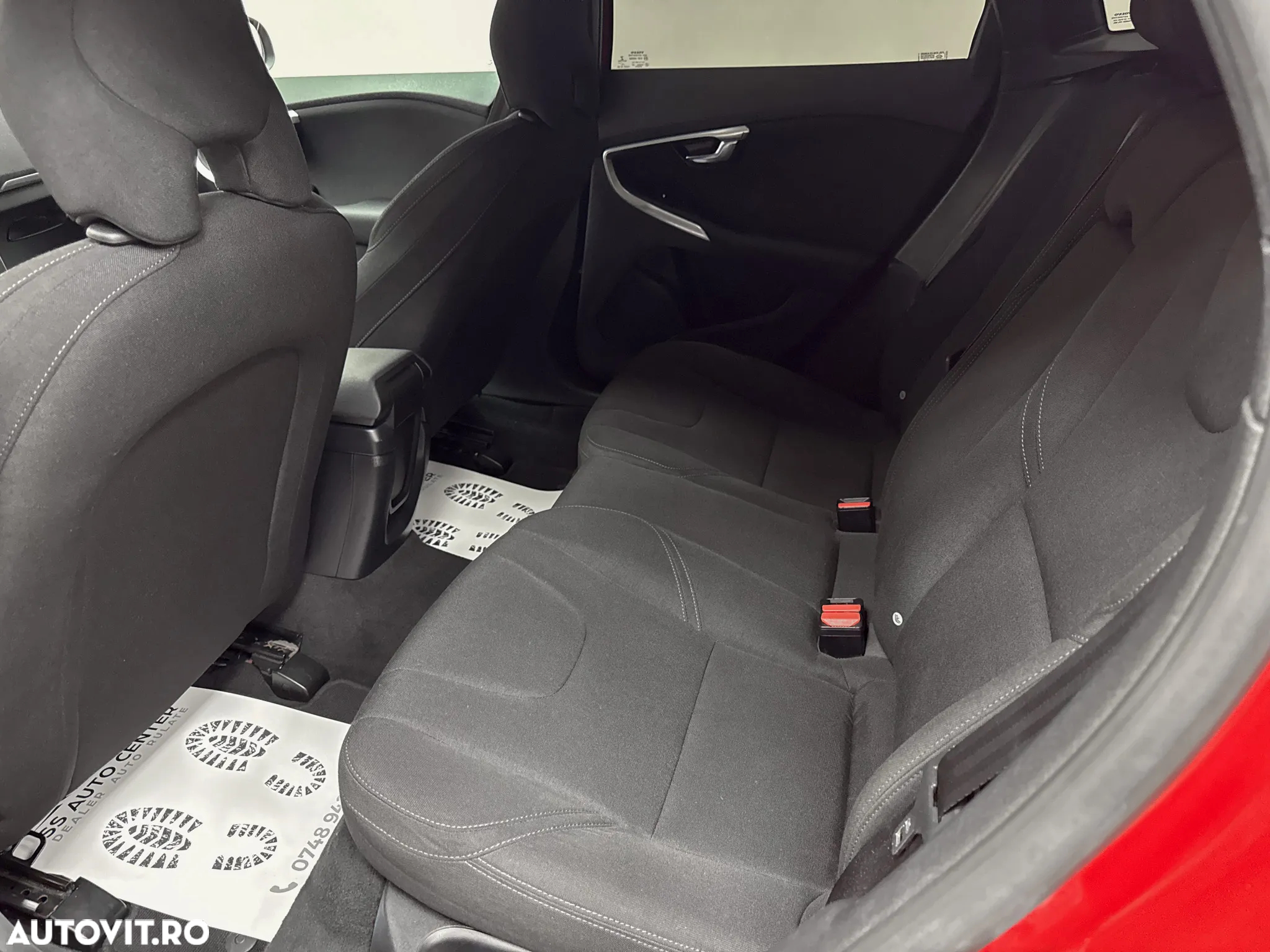 Volvo V40 D2 Geartronic Linje You! - 16