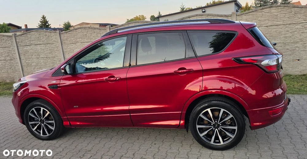 Ford Kuga 2.0 TDCi 4x4 ST-Line - 17
