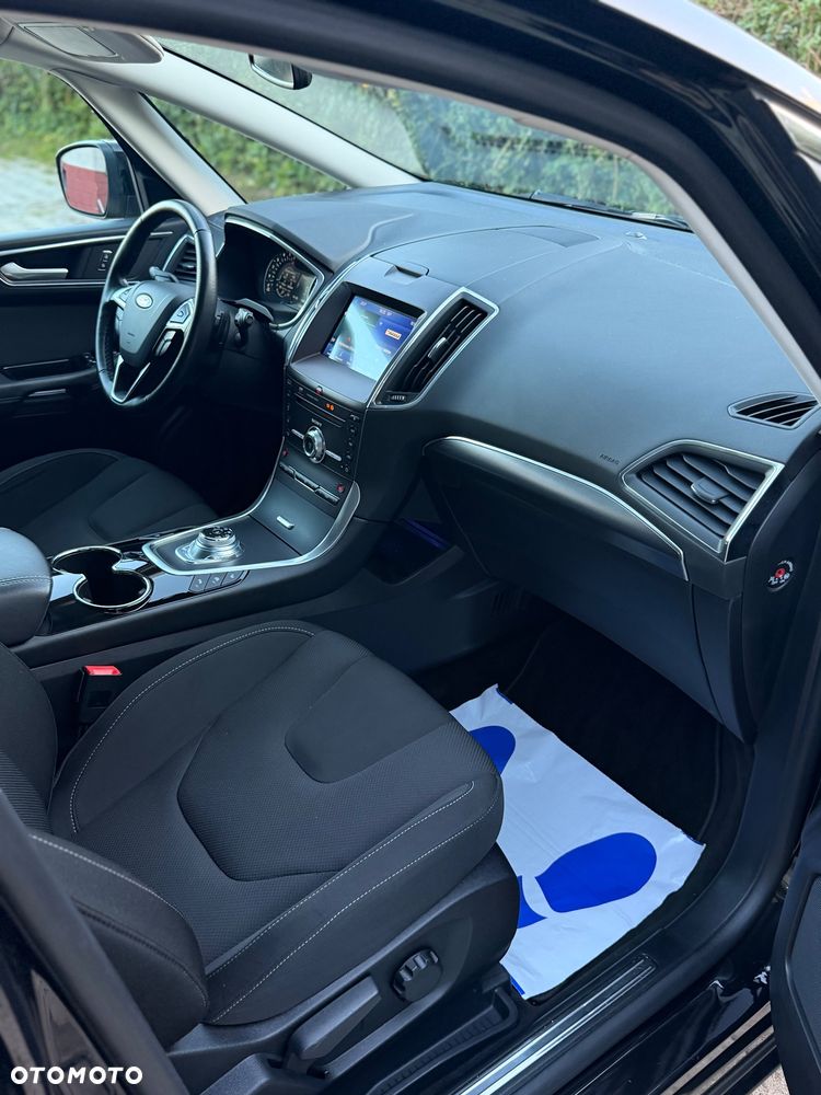 Ford S-Max 2.0 EcoBlue Titanium - 22