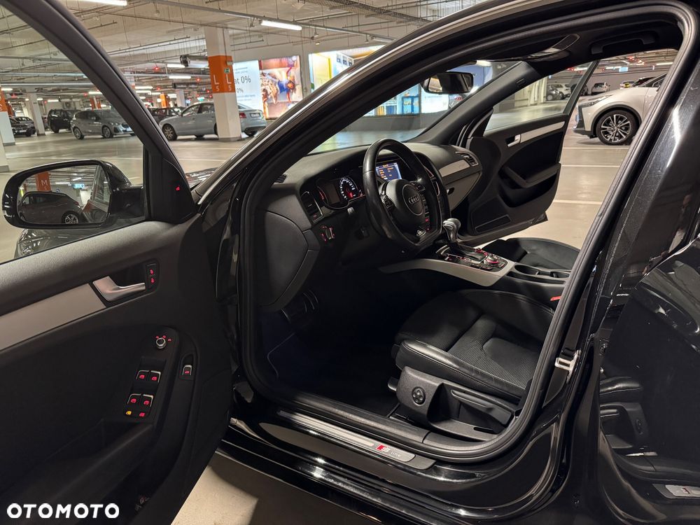 Audi A4 ver-2-0-tdi-dpf-clean-diesel-quattro-s-tronic-s-line-sportpaket - 17