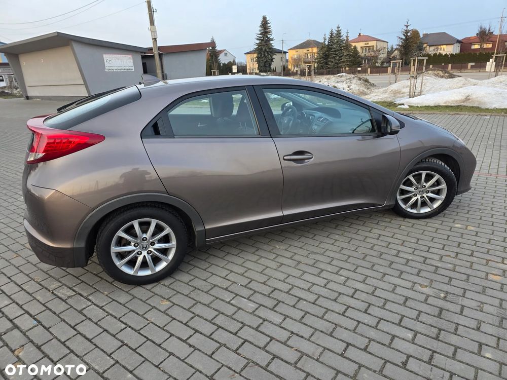 Honda Civic 1.4 Comfort - 21