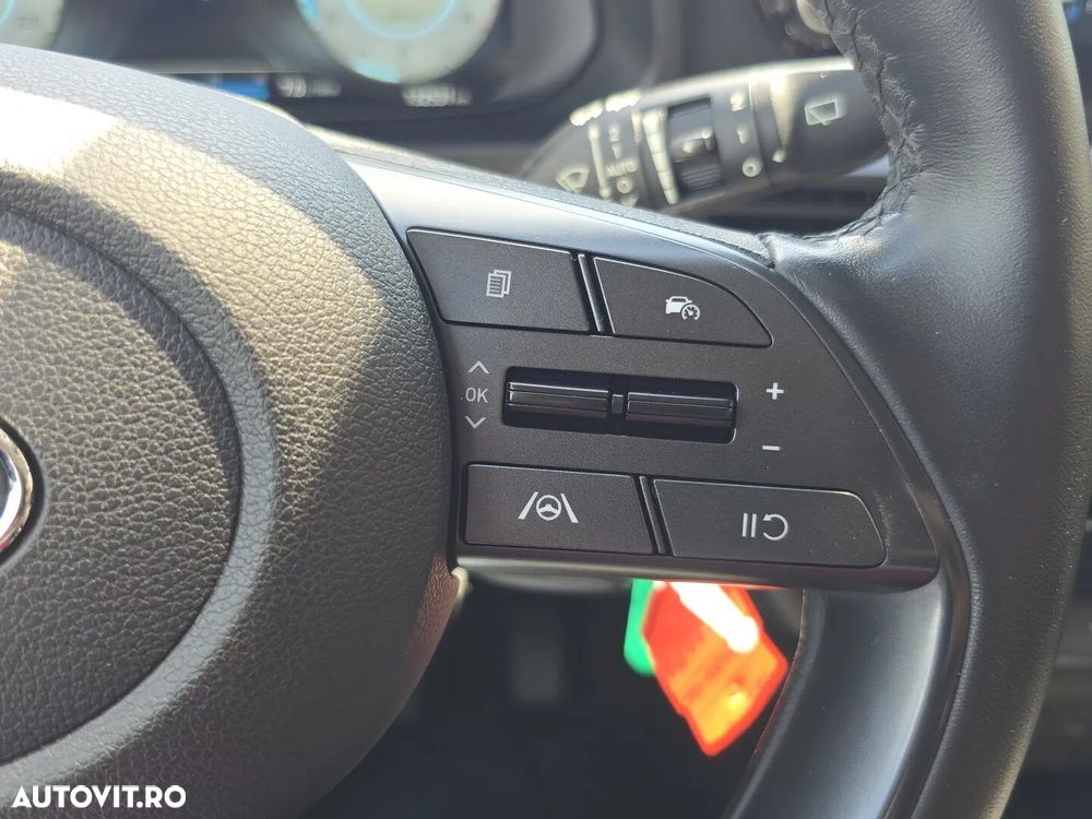 HYUNDAI i20 2021 — imagine 10