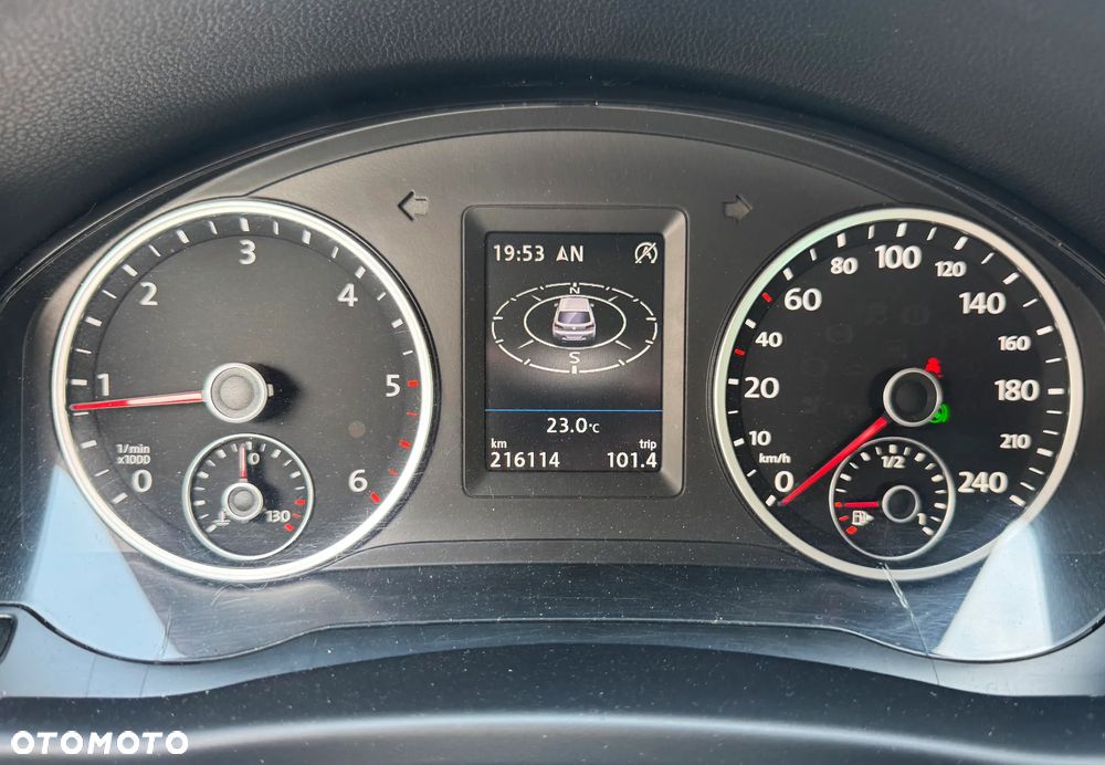 Volkswagen Tiguan 2.0 TDI 4Mot R-Style DSG - 6