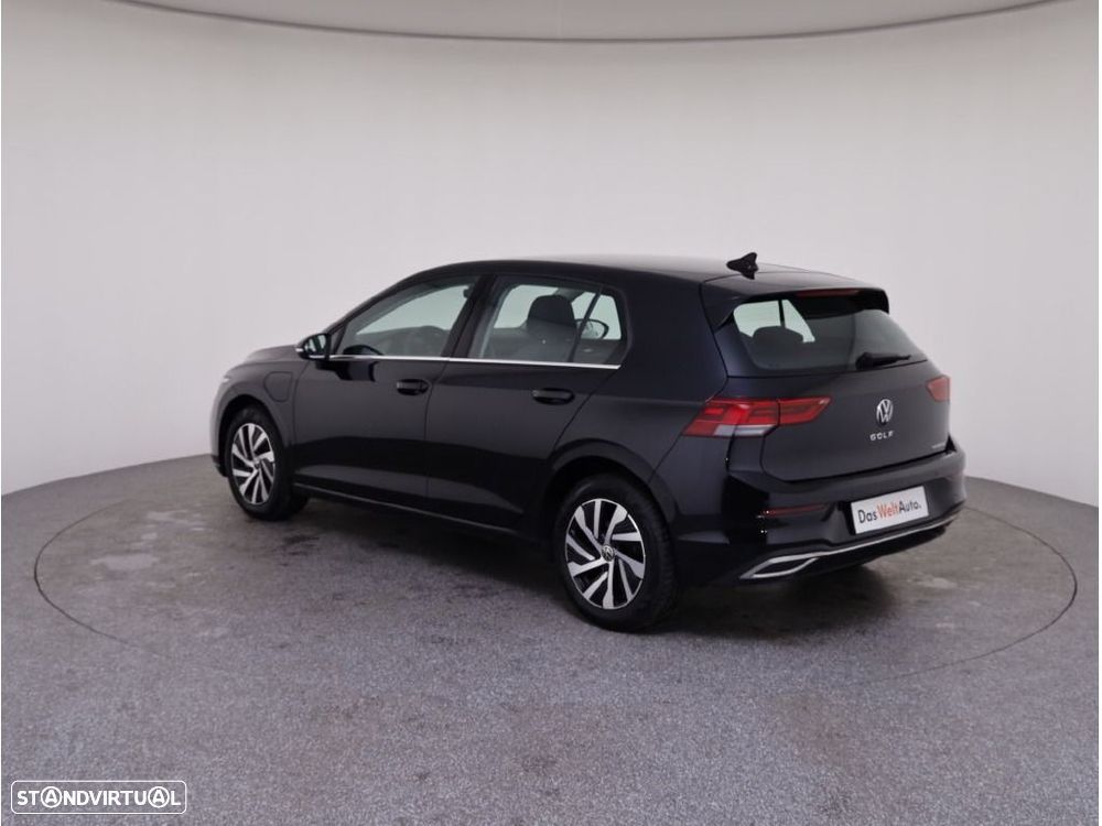 VW Golf 1.4 TSI e-Hybrid DSG - 7