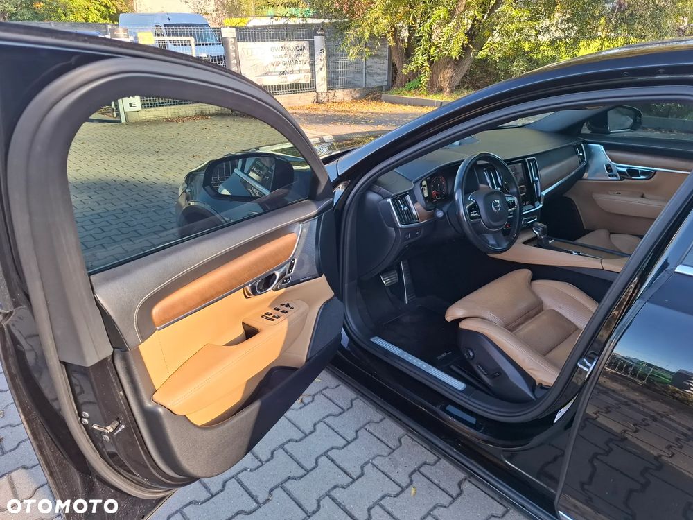 Volvo S90 - 17