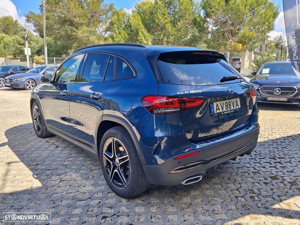 Mercedes-Benz GLA 180 d AMG Line - 8
