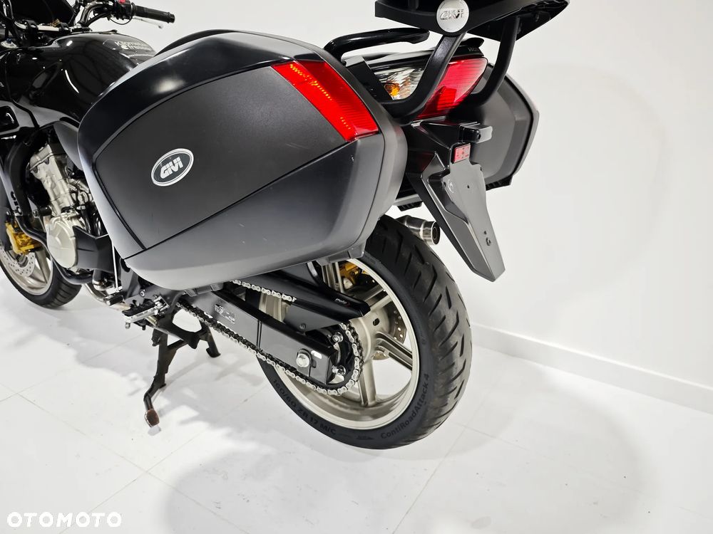 Honda CBF - 19