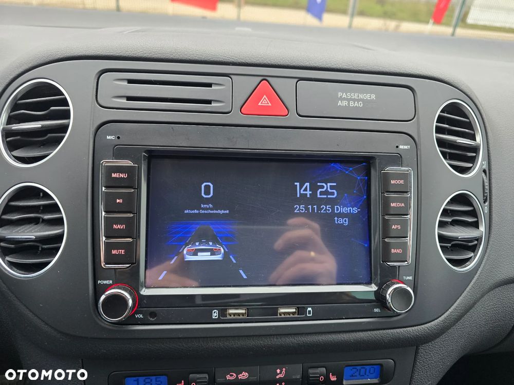 Volkswagen Golf 1.6 United - 26