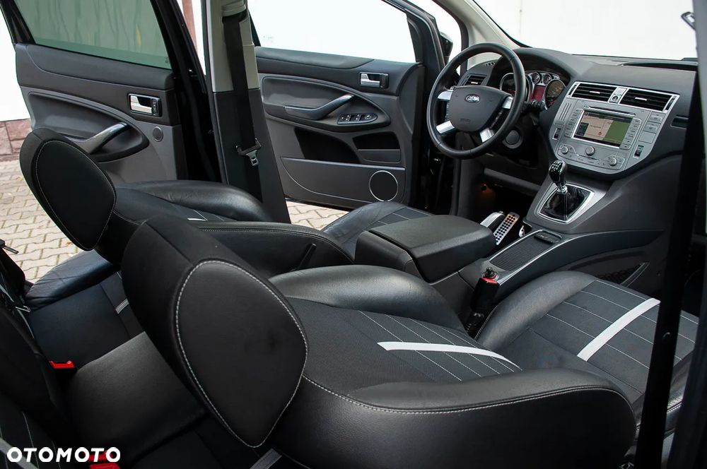 Ford Kuga 2010 photo 5