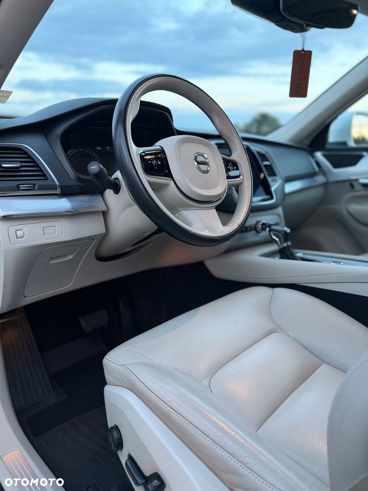 Volvo XC 90 T6 AWD Geartronic Momentum - 14
