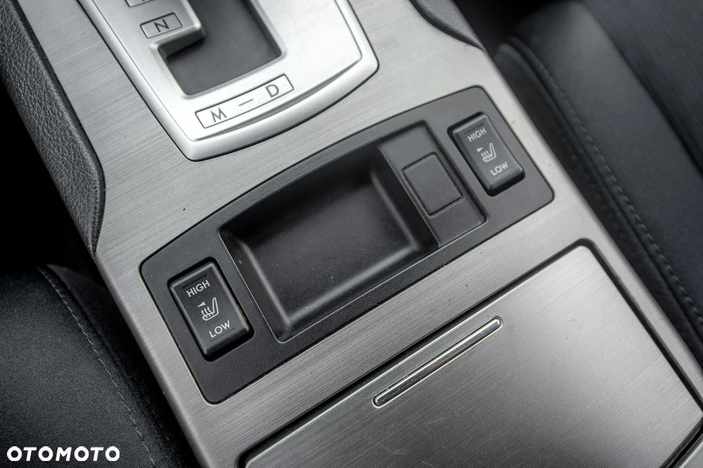 Subaru Legacy 2.0R Automatik Comfort - 31