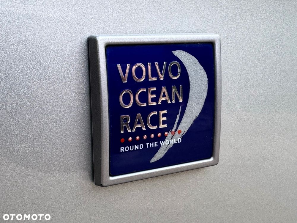 Volvo XC 60 D3 Drive-E Ocean Race - 16