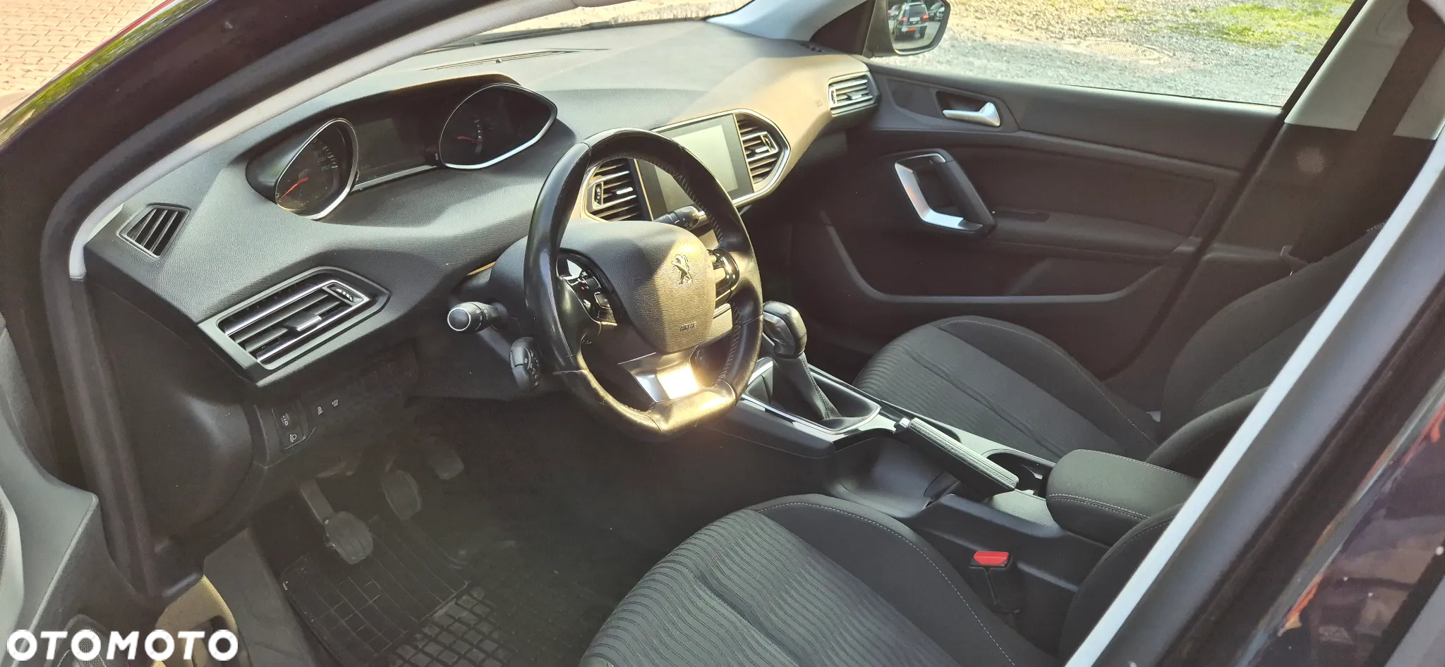 Peugeot 308 - 17