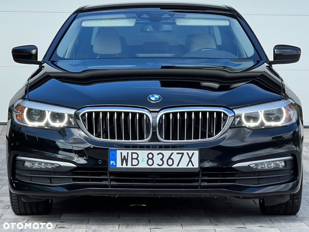 BMW Seria 5 520d xDrive Luxury Line sport - 4