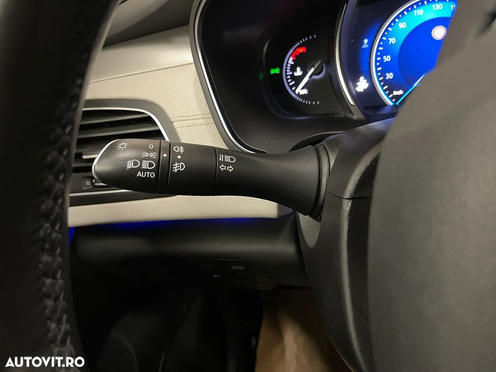 Renault Talisman Grandtour BLUE dCi 150 BUSINESS EDITION - 30