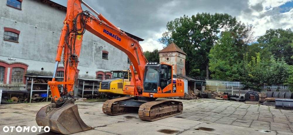Komatsu PC 210 LC - 10 - 2