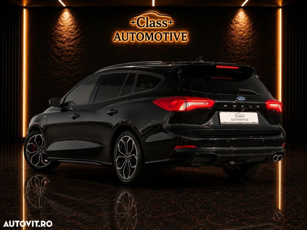 Ford Focus 1.5 EcoBoost ST-Line - 4