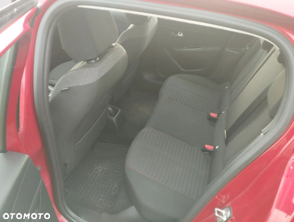 Peugeot 208 1.2 PureTech Active S&S - 8