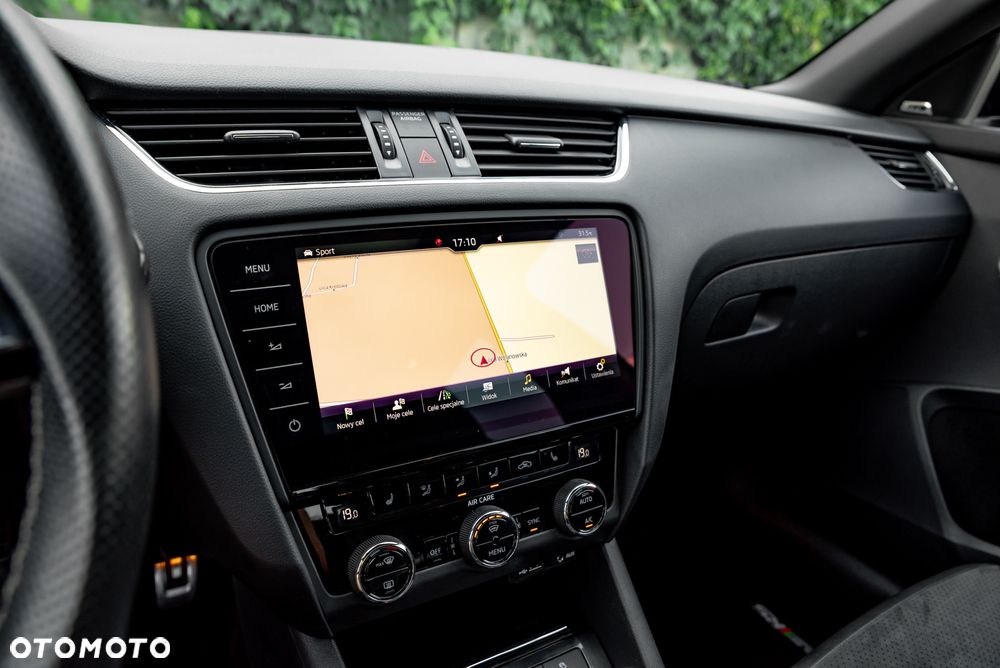Skoda Octavia 2.0 TSI RS - 13